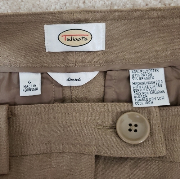 Talbots~Woman Size 6~Beige Straight Leg Classic Trouser Dress Pants Stretch. - Picture 7 of 8